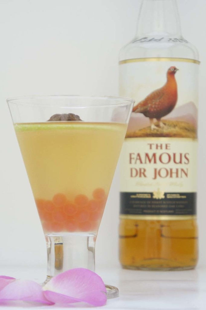 pink valentine's day whisky cocktails. Famous best friend cocktail with Famous Grouse blended whisky