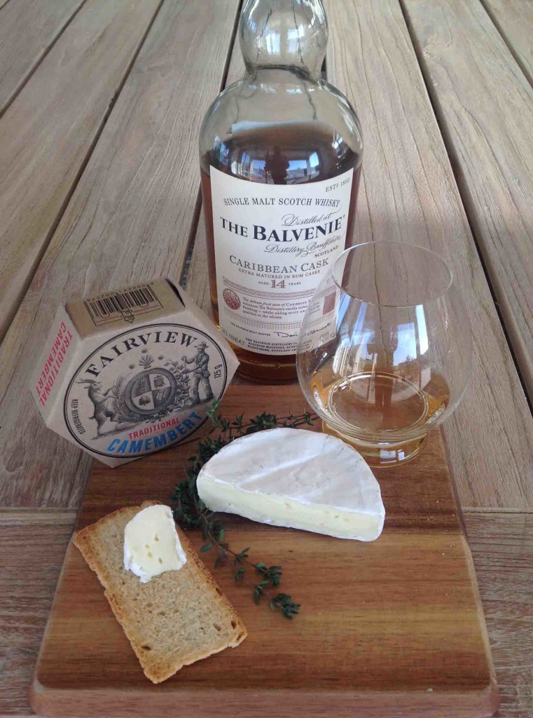 Whisky and Camembert cheese pairing Balvenie 14 yo caribbean Cask whisky