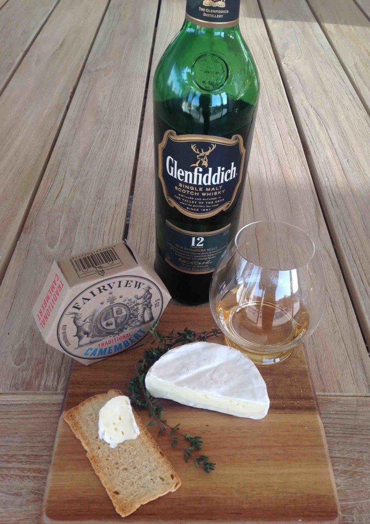 Whisky and Camembert cheese pairing glenfiddich 12 yo