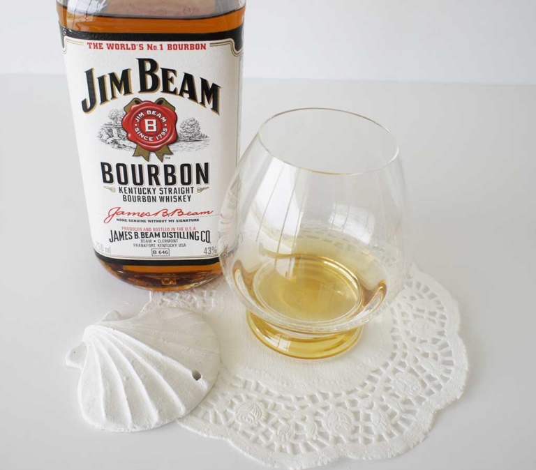 Evan Williams vs Jim Beam Bourbon