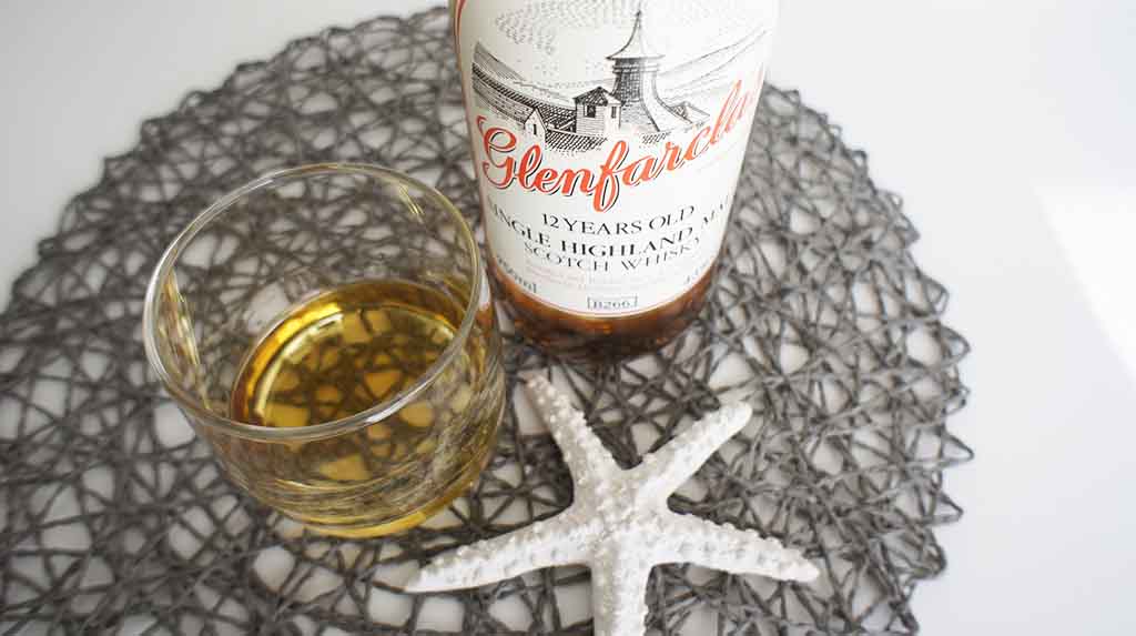 Review and tasting notes Glenfarclas 12yo whisky Single malt older expression with glass 