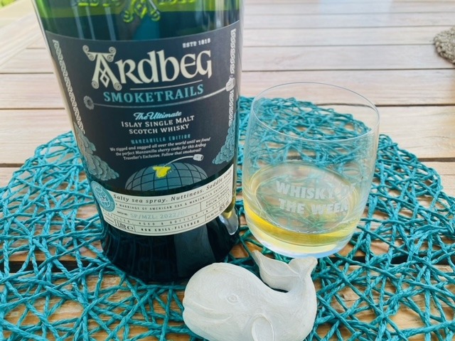 Ardbeg Smoketrails Manzanilla Edition whisky with glass