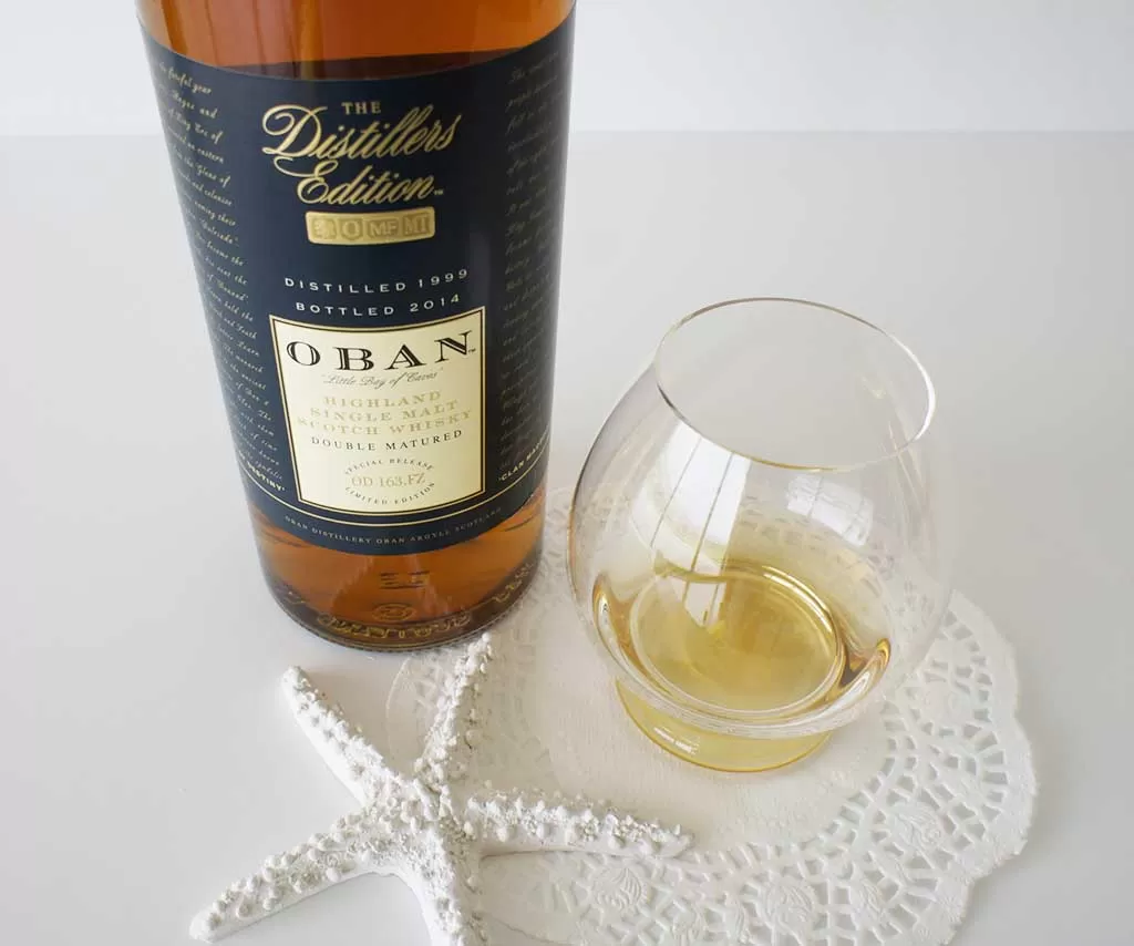 Review and tasting notes oban distillers edition Single Malt whisky with glass