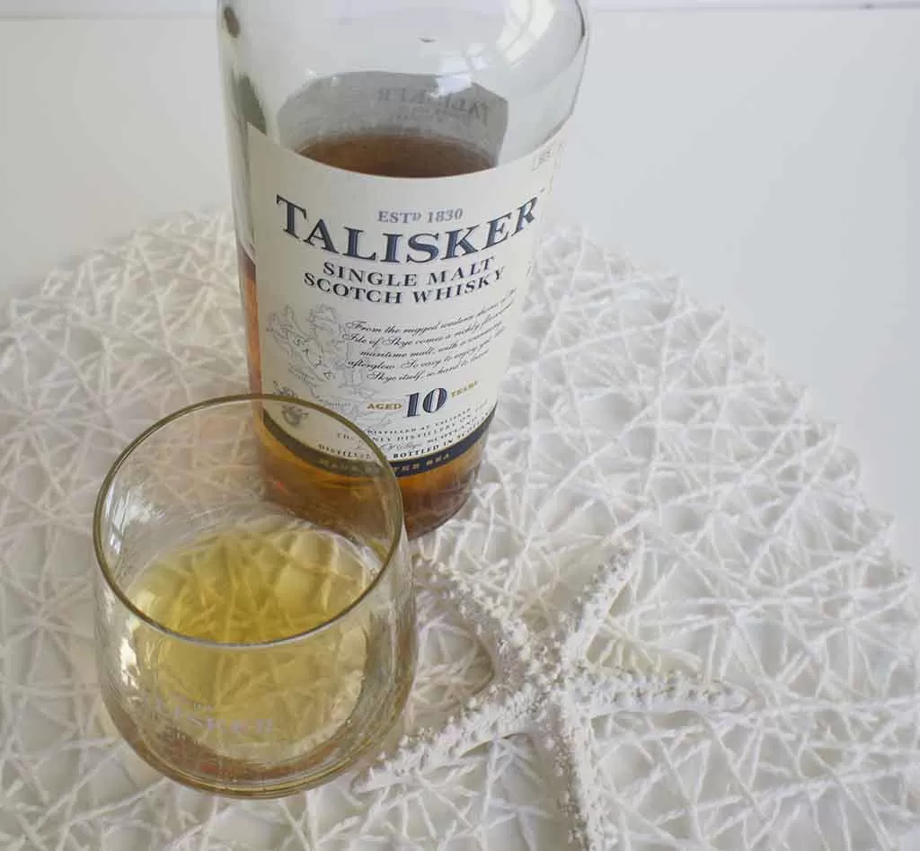 Review and tasting notes Talisker 10 yo single malt whisky with glass
