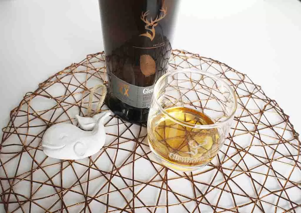 Review and tasting notes Glenfiddich XX Experimental series Whisky with glass