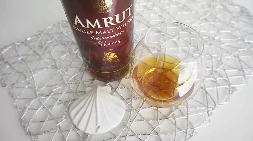 Review and tasting notes Amrut Intermediate Sherry Single malt whisky with glass