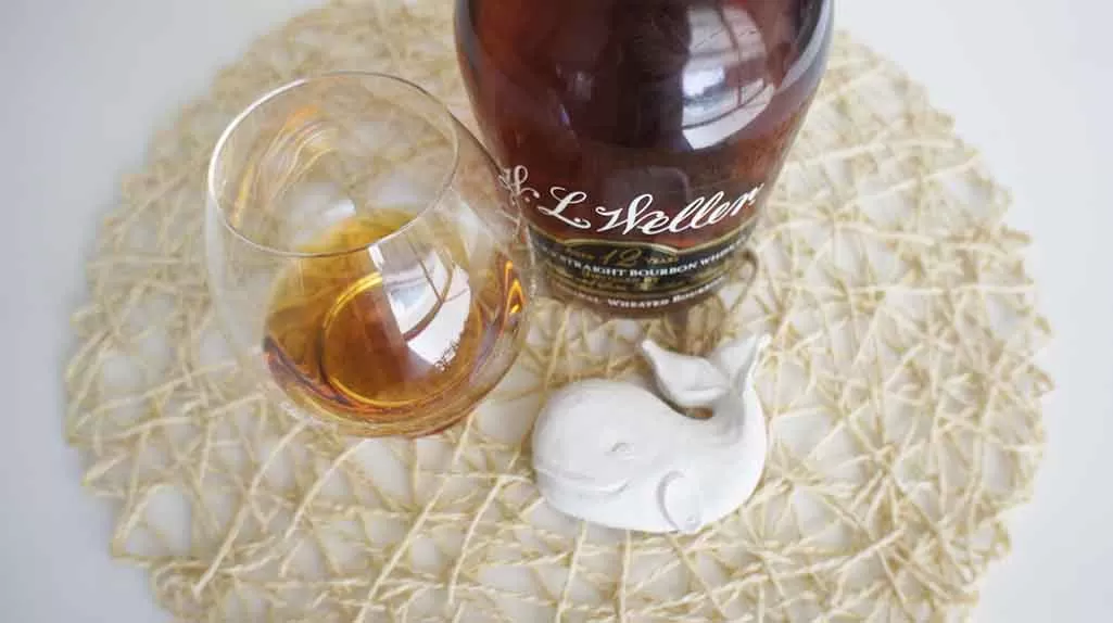 Review and tasting notes WL Weller 12 yo wheated Bourbon whiskey with glass