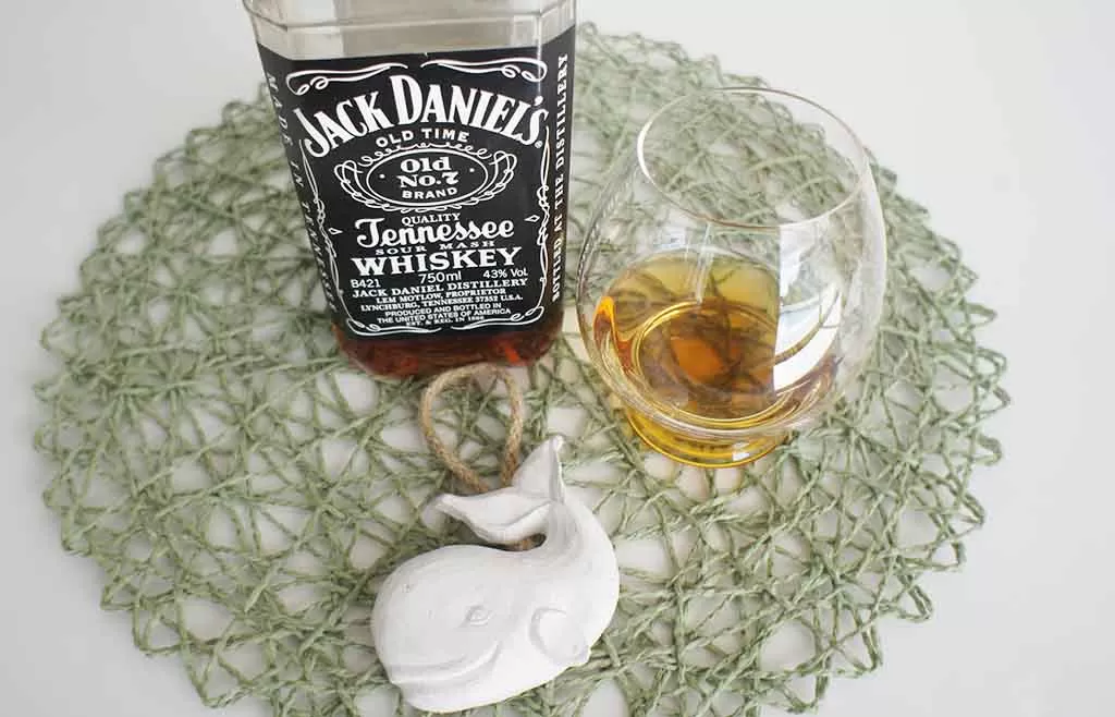 Jack Daniel's Old No 7 with glass b