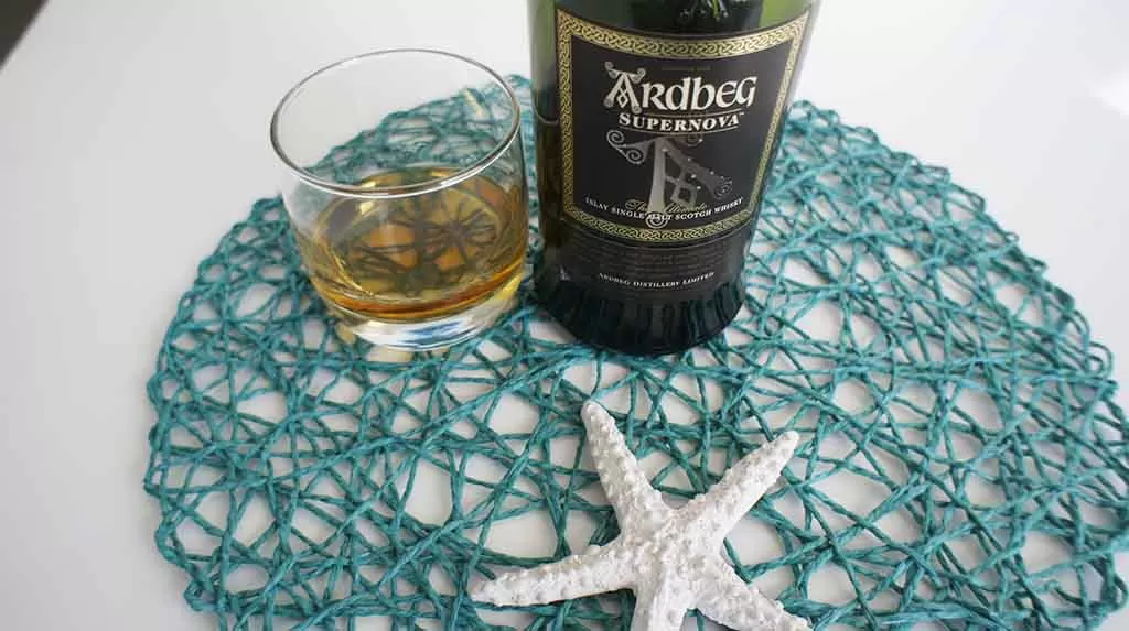 Review and tasting notes Ardbeg Supernova 2009 single malt whisky with glass 