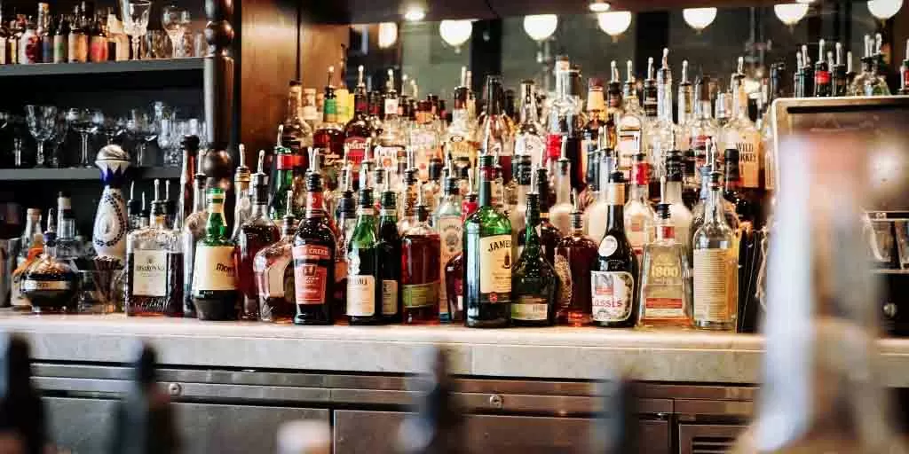 Whisky gifts under R1000 to make you smile _ Gift Guide header