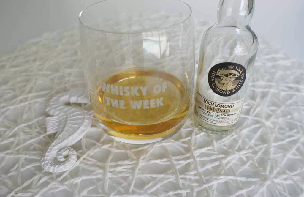 Loch Lomond Original single malt whisky with glass