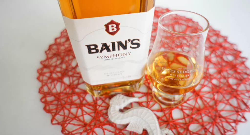 Bain's symphony whisky with glass