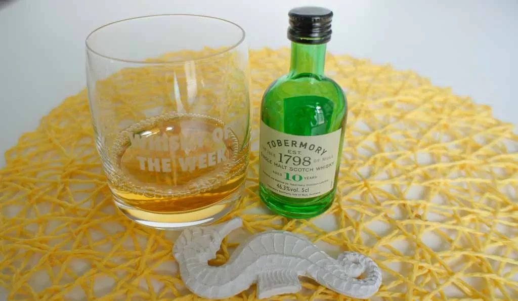 Tobermory 10 yo Whisky with glass