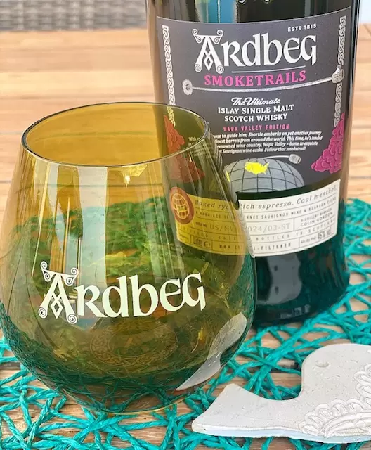 Ardbeg Smoketrails napa valley with glass