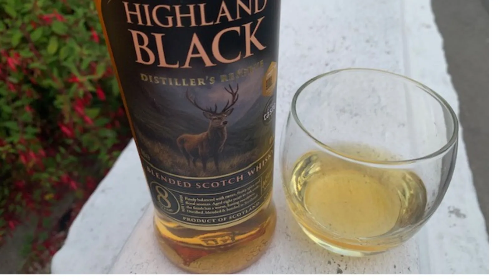 Aldi Highland Black 8 yo blended whisky with glass