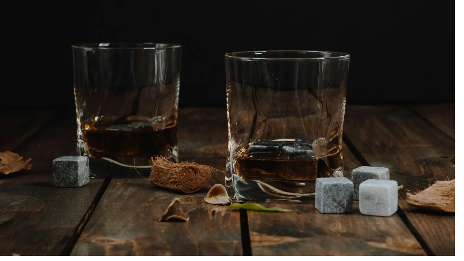 Glenfiddich 12 year old vs Johnnie Walker Black Label Whisky